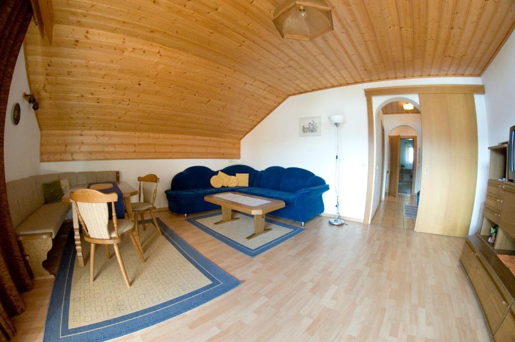 Ferienwohnung Moser Am See Millstatt Habitación foto