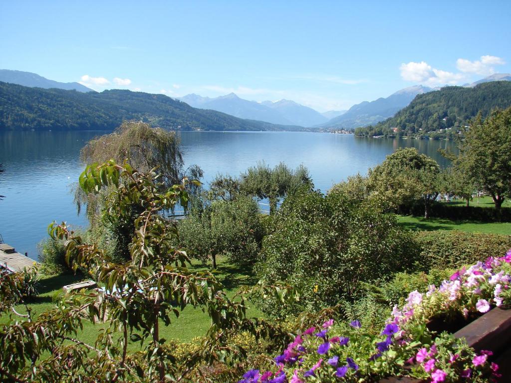 Ferienwohnung Moser Am See Millstatt Habitación foto
